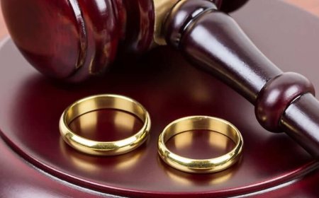 Divorce in Dreams: What Does It Mean?