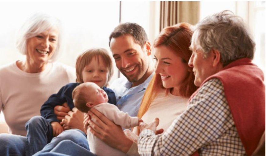What Does It Mean to Dream of Relatives? Signs of Emotional Support, Family Bonds, and Unexpected Blessings