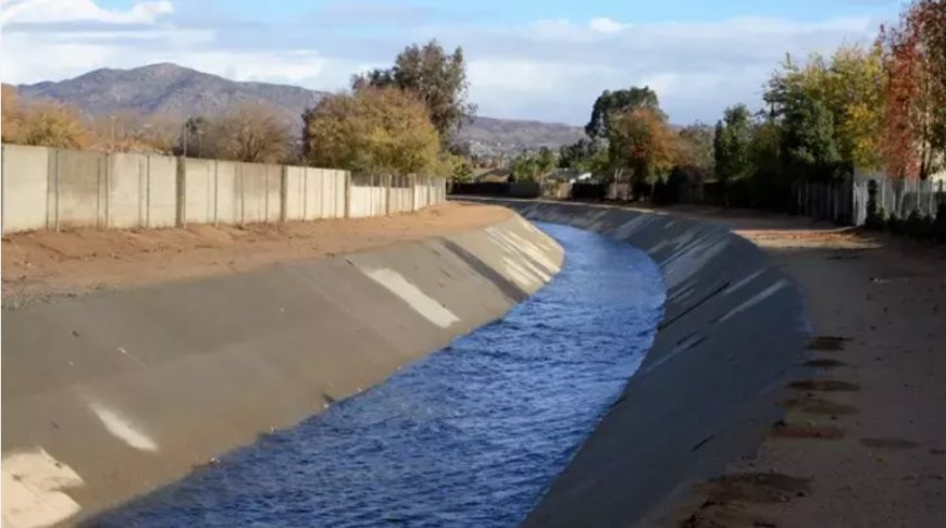What Does It Mean to See a Water Channel or Stream in a Dream?
