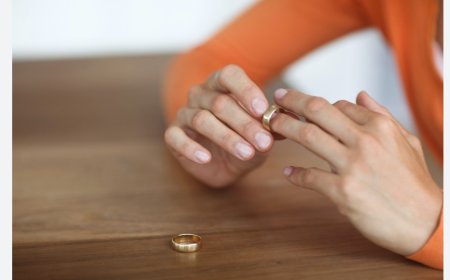 Dreams as a Guide in Marriage and Divorce Decisions