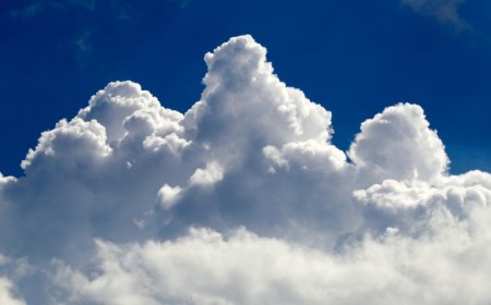 Dreaming of Clouds: Wisdom or Warning? A Complete Guide from Classical Sources