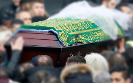 Seeing a Funeral in a Dream: Honor, Leadership—or a Moral Warning?