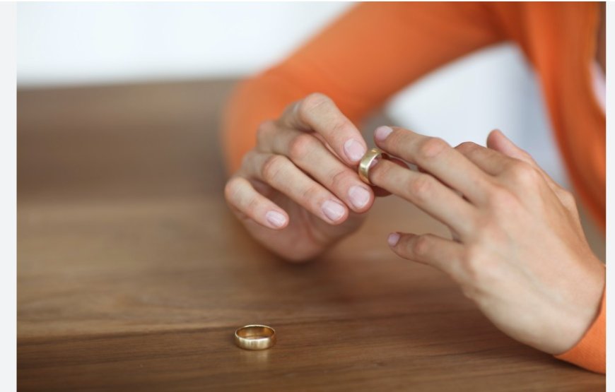 Dreams as a Guide in Marriage and Divorce Decisions