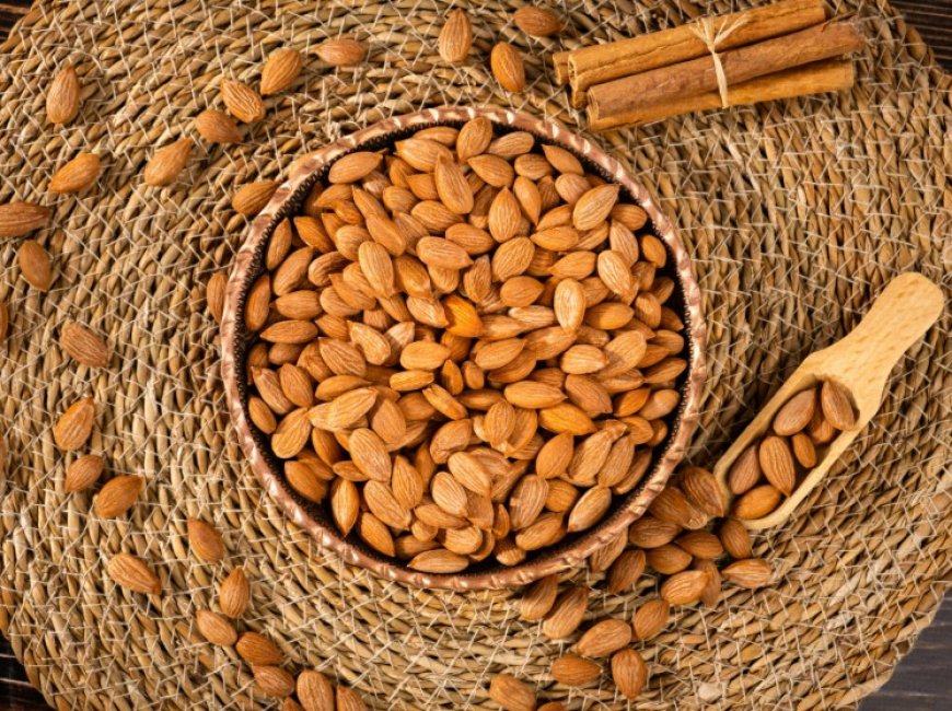 Apricot Kernels: Walking the Fine Line Between Remedy and Risk