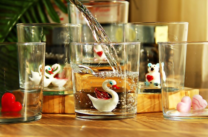 The Glass Cup in Dreams: A Complete Guide from Islamic Sources and Scholars